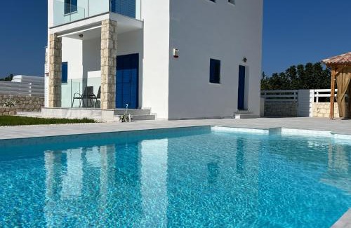 Polis Villa | Jomavi Beach Eco-Villa