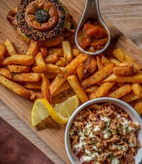 Tokologo Bed & Breakfast | Jonkershoek Guest Farm