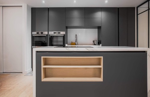 Milla de Oro Apartment | JORGE JUAN I