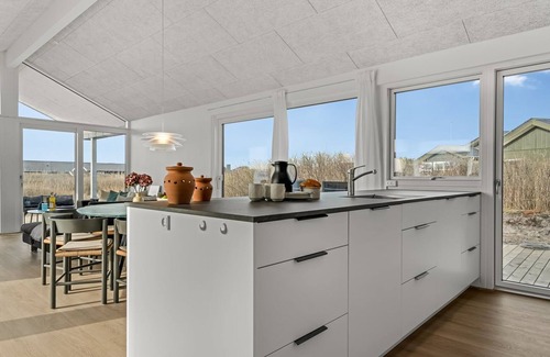 Lokken House | "Jouni" - 200m from the sea by Interhome