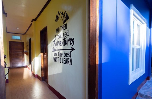 Coron Town Proper House | Joval Homestay