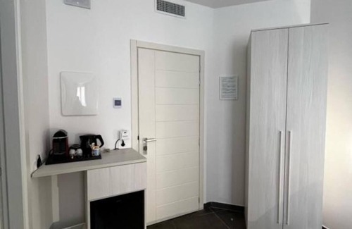 Finale Pia Apartment | 'Joyfül Accomodation Camera 4' with Wi-Fi and Air Conditioning