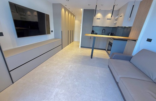 Juan-les-Pins Apartment | Juan les Pins - Apartment for 2 people - Wifi & Parking