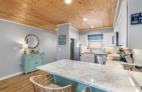 Orange Beach East Condo | Jubilee Landing 206- Best of the Bay!