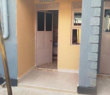 Bugahya Bed & Breakfast | Judhongo Guest House Hoima