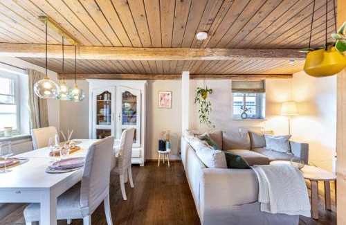Mildstedt House | Jules Reetdachkate