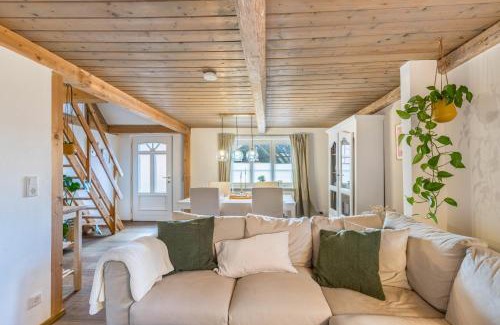 Mildstedt House | Jules Reetdachkate
