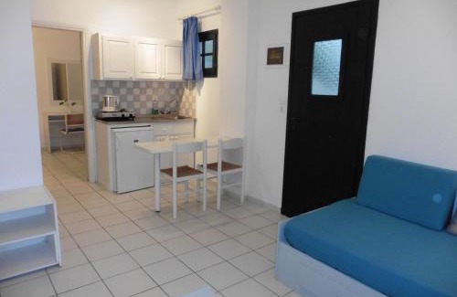 Kokkini Chani Apartment | Julies Apartments