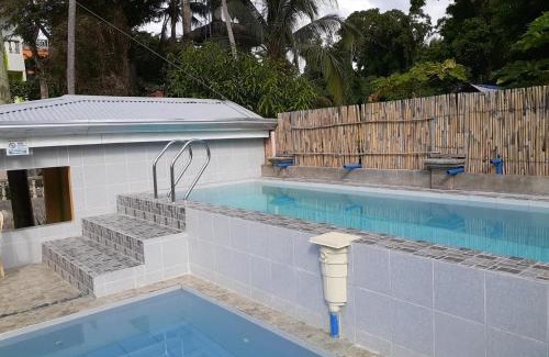 Pagudpud Resort | Jun and Carol Beach Cottages
