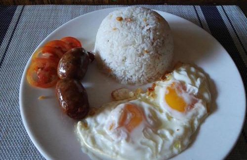 Pagudpud Resort | Jun and Carol Beach Cottages