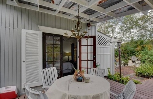 Riverside Park House | Jungle Getaway In The Heart of Ft. Lauderdale