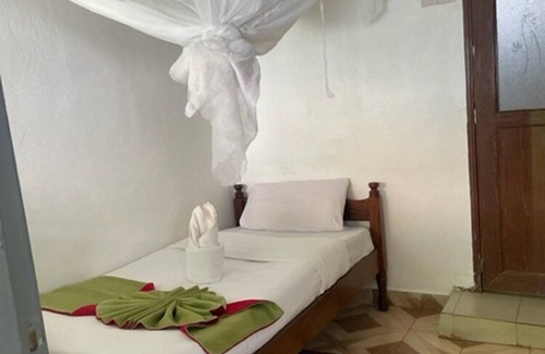 Maua Hotel | Jungle Green Resort - Kiutine