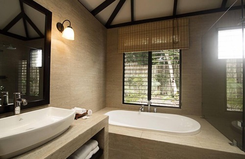Tikal National Park Hotel | Jungle Lodge Hotel