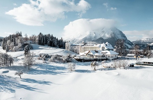 Gatschen House | Junior Suite (half board) - IMLAUER Hotel Schloss Pichlarn