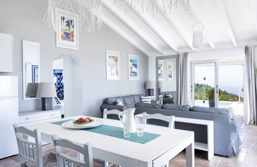 Vlachopoulatika Villa | Juniper House - Three Bedroom Villa, Sleeps 7