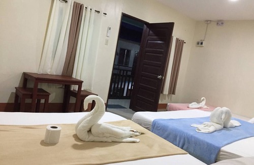 Tawala Bed & Breakfast | Junlyn Apartelle Standard King bed