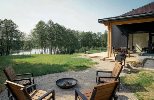 Lithuania House | Juoda Truoba