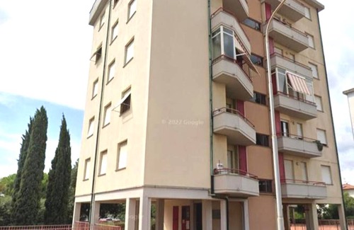 Venturina Apartment | Just 5 minutes from the Etruscan Baths and 10 minutes from the Gulf of Baratti.