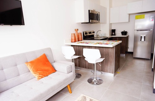 Alajuela Apartment | Just 5 minutes from airport with pool and guarded.