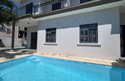 Pereybere Villa | Just 5 minutes walk to the beach, supermarket and restaurants.