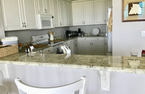 New Smyrna Beach Condo | Just Available: Luxury Condo for February-May 2025