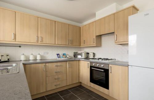Hamworthy House | Just Beachy - Moments from Hamworthy Beach and Park