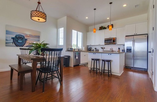 Townsite House | Just Blocks To Beach, Spanish Style Brand New Townhome W Panoramic Ocean View