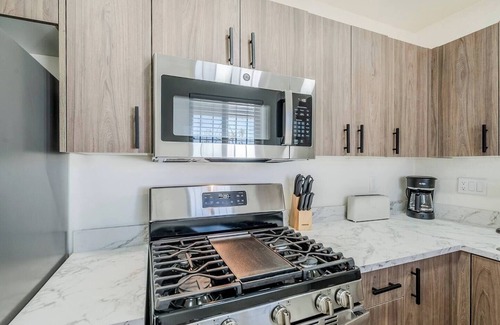 Feldman's House | Just down the street from the University of Arizona this 1 bedroom 1 bathroom is fully remodeled with your own dedicated electric vehicle charger .