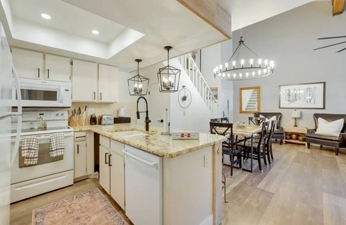 Brian Head Condo | JUST FINISHED RENOVATIONS 2023! A lavishly styled ski in/out winter escape!