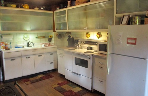 Kegley Other | Just off I-77, Beautiful log cabin, antiques/wonderful experience for 2, wifi/TV