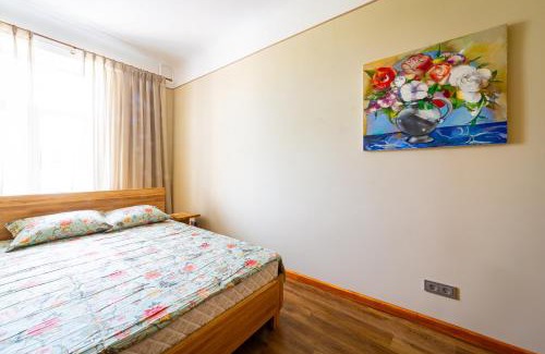 Avoti Apartment | Just Renovated Stories Apartment Free parking