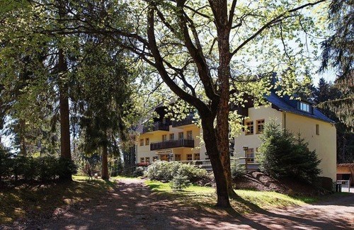 Stutzengrun Apartment | Jutta H to 4 - 2 nights - Haus Kuhberg