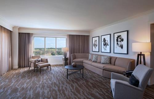 Wetmore Resort | JW Marriott San Antonio Hill Country Resort & Spa
