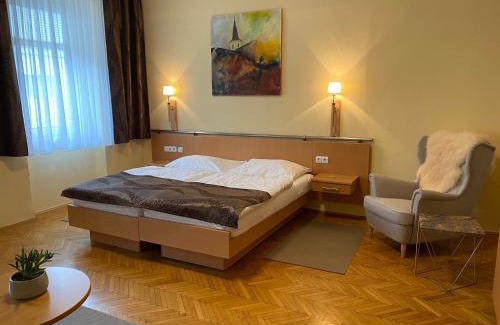 Konigsbrunn Hotel | Königsbrunner Landgasthof
