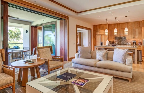 Montage Kapalua Bay Condo | K B M Resorts: Luna At Montage Kapalua Bay, Luxury, Ocean View, 3 Bedrooms, L'Occitane Amenities, Beach Gear, 2900 Sq/ft, Includes Rental Car!