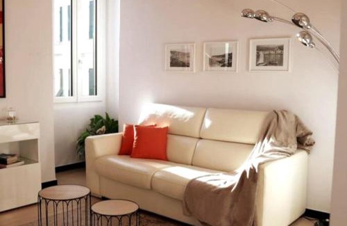 Sanremo Centre Apartment | kaDevi Sanremo -garage privato gratuito e biciclette inclusi-