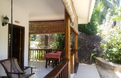 La Passe House | KAFOUL KOKO bungalow/Coconut du Rocher 5mn from the beach