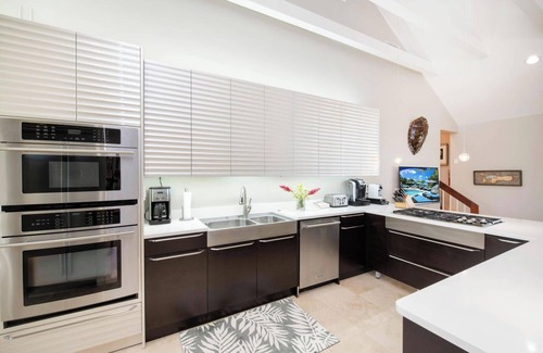 Rum Point House | Kaiku: Gated Villa w/Private Pool, Heated Spa, Jet Ski Dock + Guesthouse