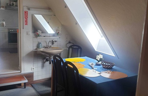 Elbersroth Apartment | Kaiser's Landhaus Dachgeschoss 7 Fewo in Franken