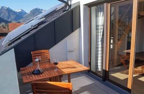 Flintsbach A. Inn Apartment | "Kaiserblick" loft apartment in the Inn Valley - central & quiet