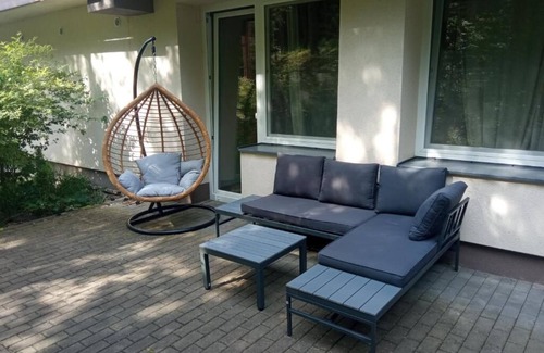 Vsemina Apartment | KaiTea Suites, útočiště klidu a relaxace v srdci lesa u přehrady.