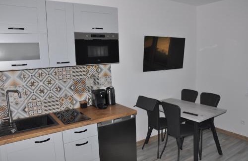Debina Apartment | Kajuta Bosmana Huka