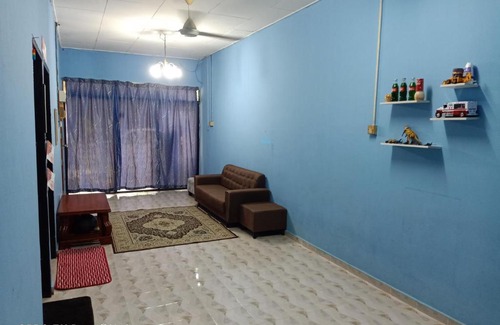 Kampung Padang Luas House | Kak gee homestay