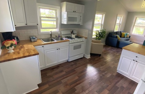 Kalamazoo House | Kalamazoo's Cozy Cottage