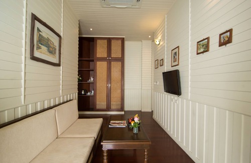 Bang Phut Hotel | Kalanan Riverside Resort