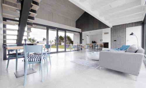 Eisma House | Kalaranna Holiday Home