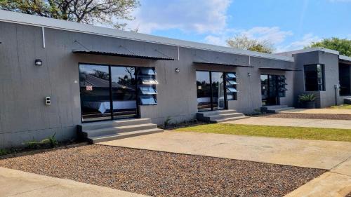 Parys Bed & Breakfast | Kaleaba House on the Riverside