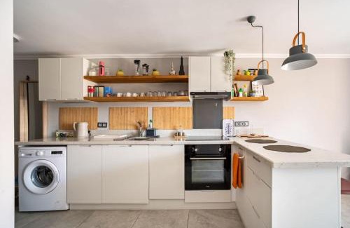 Kalkan Apartment | Kalkan lovely 1 bedroom holiday rental