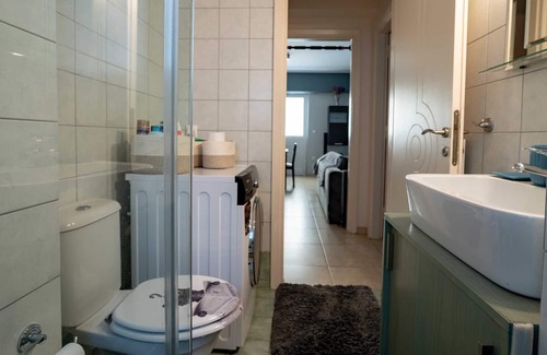 Moschato-Tavros Apartment | Kallithea train station 1 bedroom for 2 persons