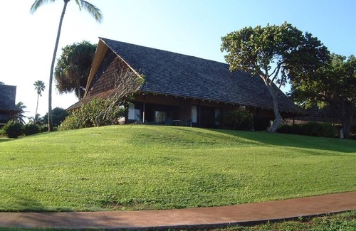 Maunaloa Cottage | Kaluako'i Resort Cottage 1A Beachfront Rental - Molokai, Hawaii